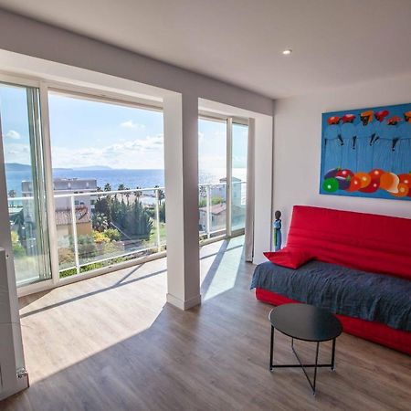 Tres Beau T2 Climatise Refait A Neuf, Vue Mer Panoramique Exceptionnelle A 120M A Pied De La Plage La Ciotat Exterior photo